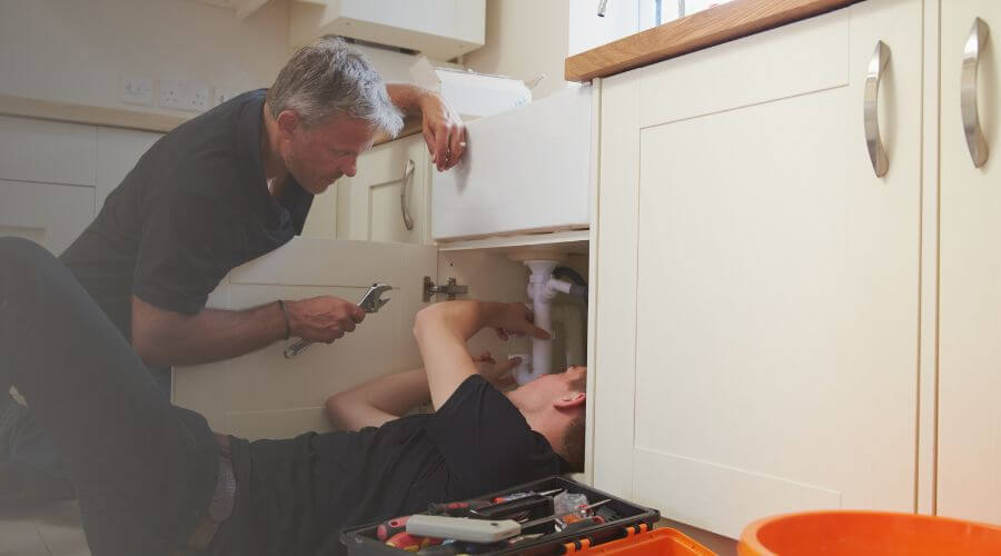 Professional burst pipe repair services in Evans, LA